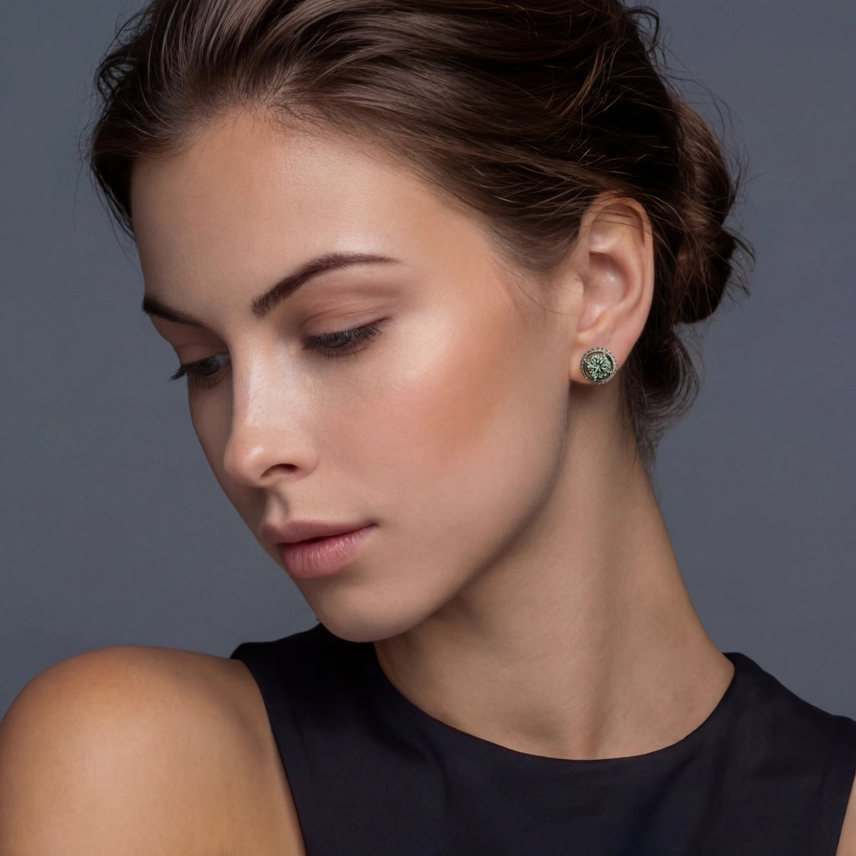 Damarielle Studs