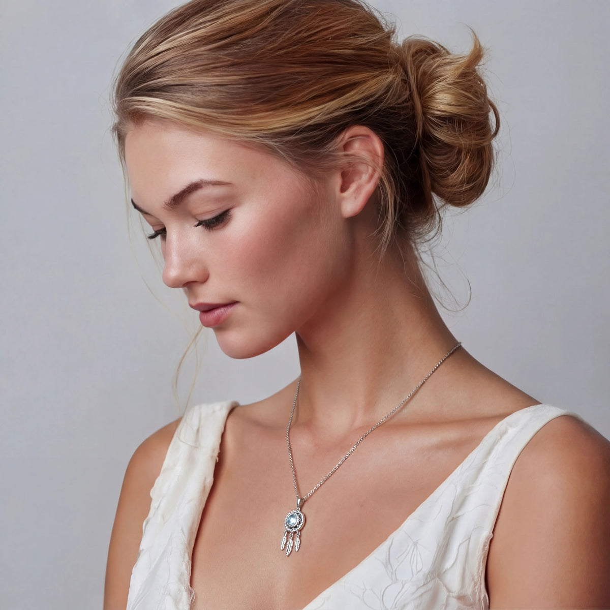 Saphavelle Necklace
