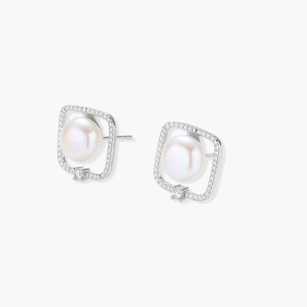 Avyelle Studs by Diar Collections