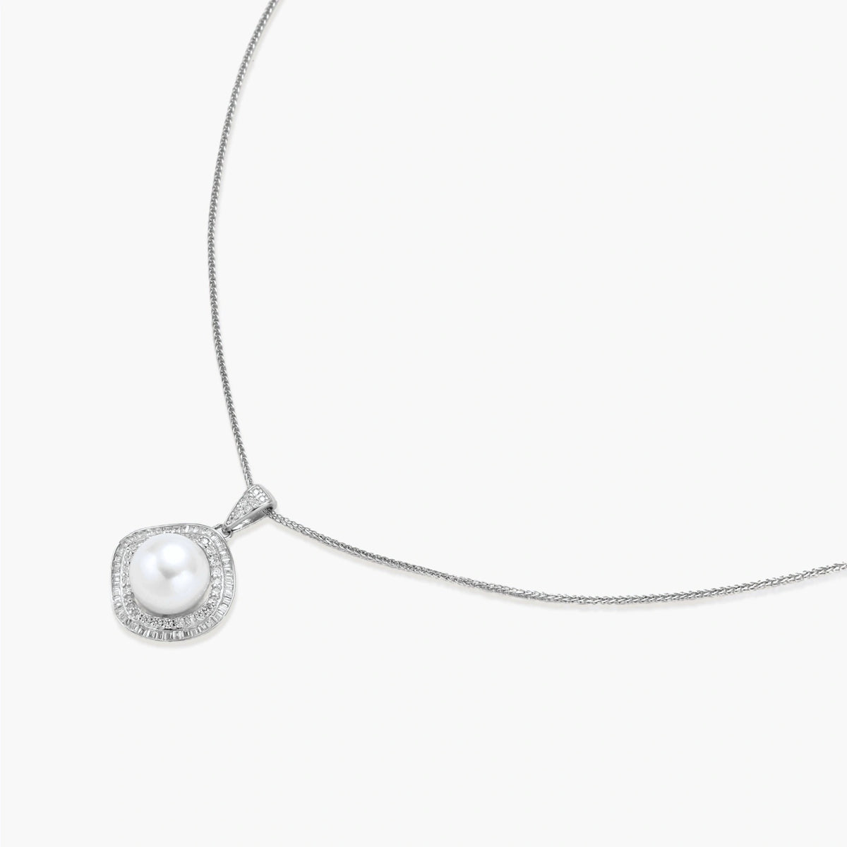 Qeloria Choker