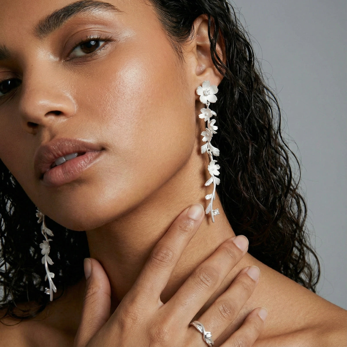 Calindra Earrings