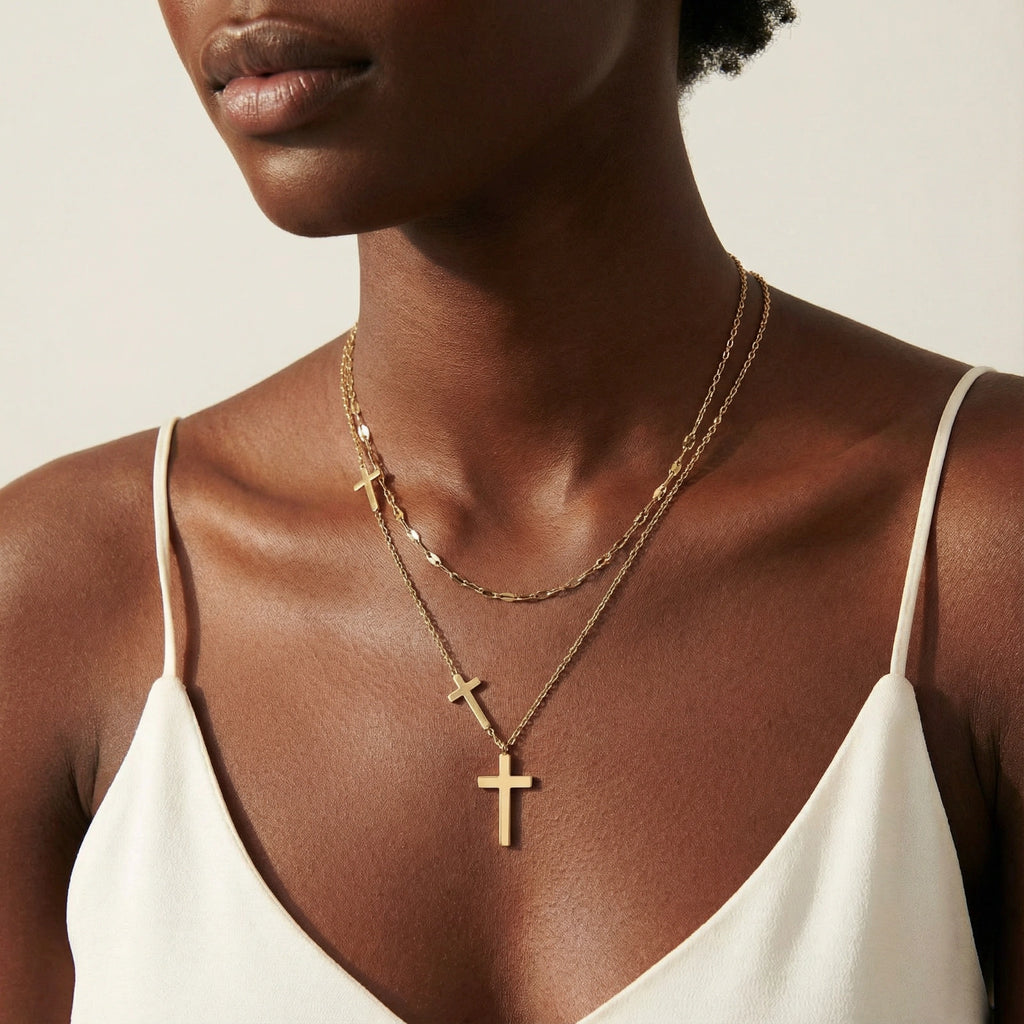 Corazon Necklace