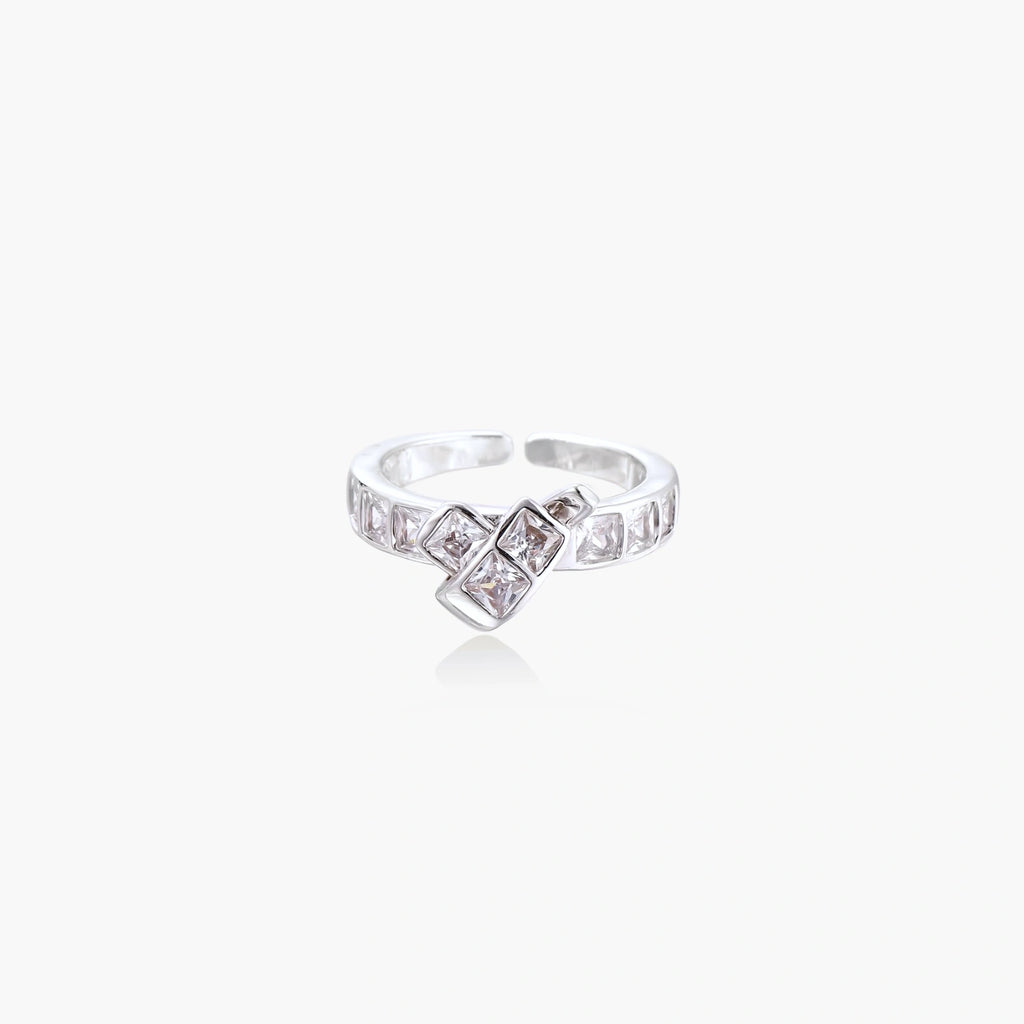 Giselle Ring by Diar Collections