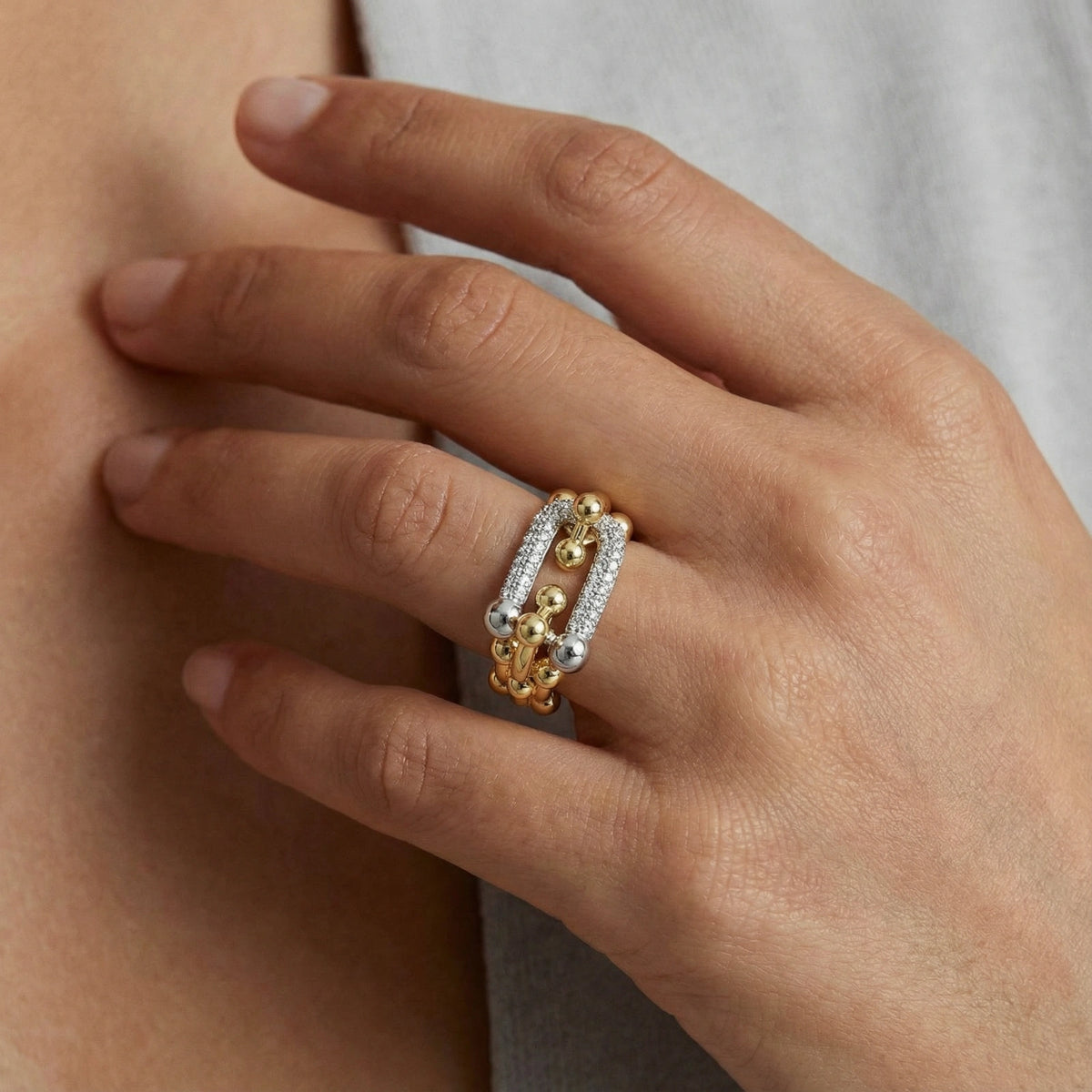 Desi Ring