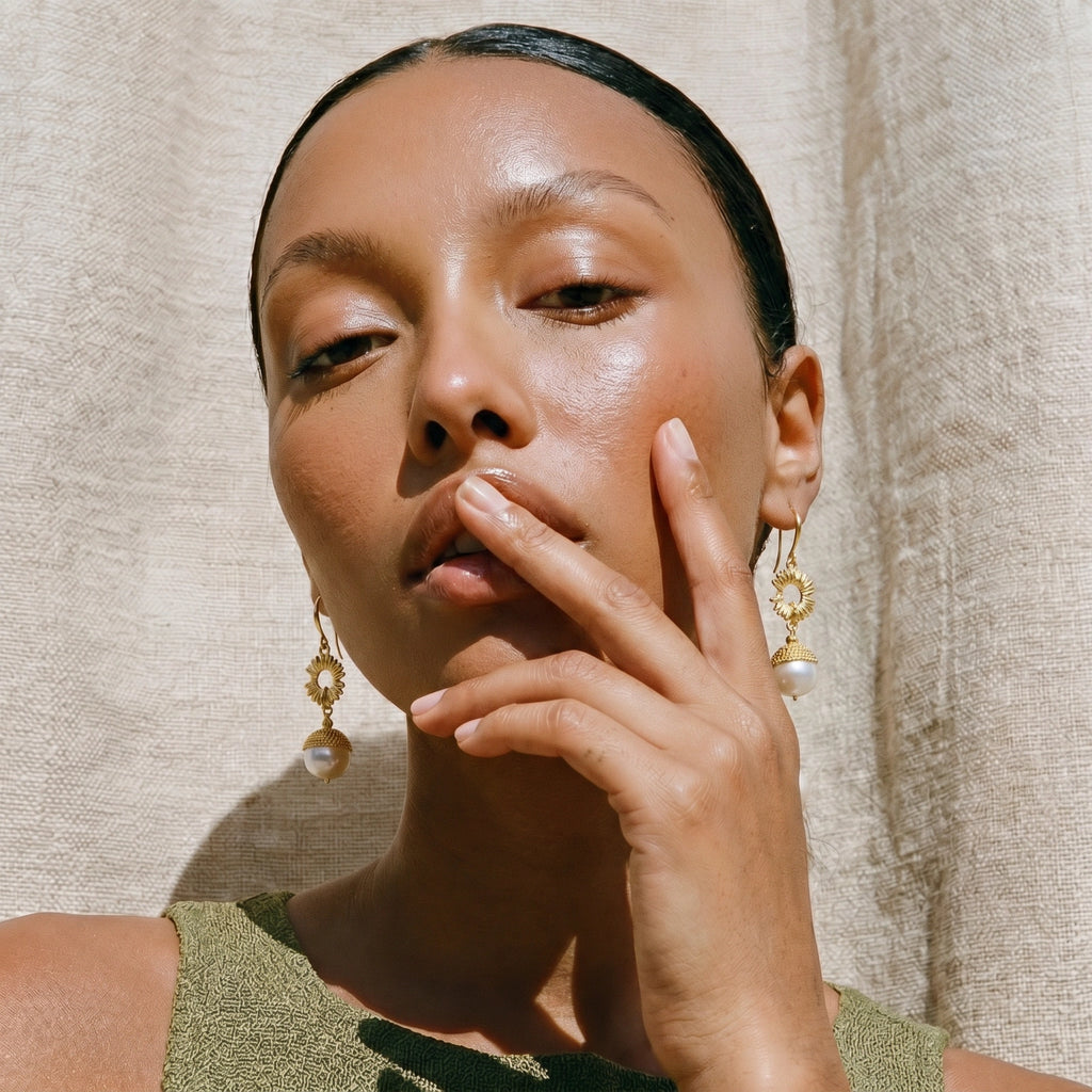 Ysolara Studs