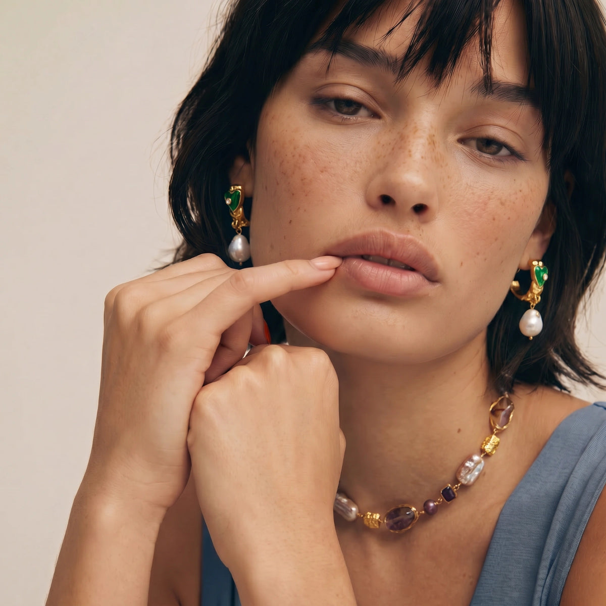 Aira Earrings