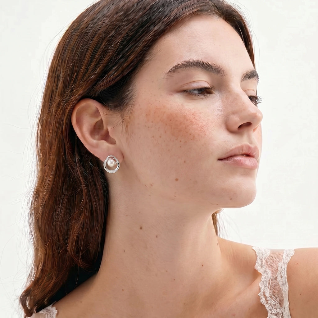 Uvelia Earrings