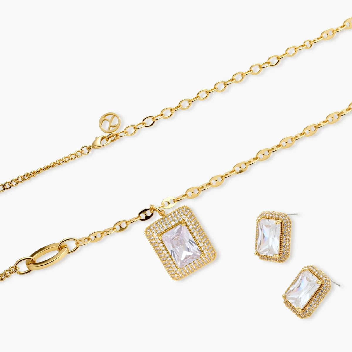 Elestren Set by Diar Collections