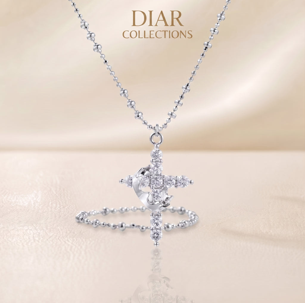 Divina Necklace