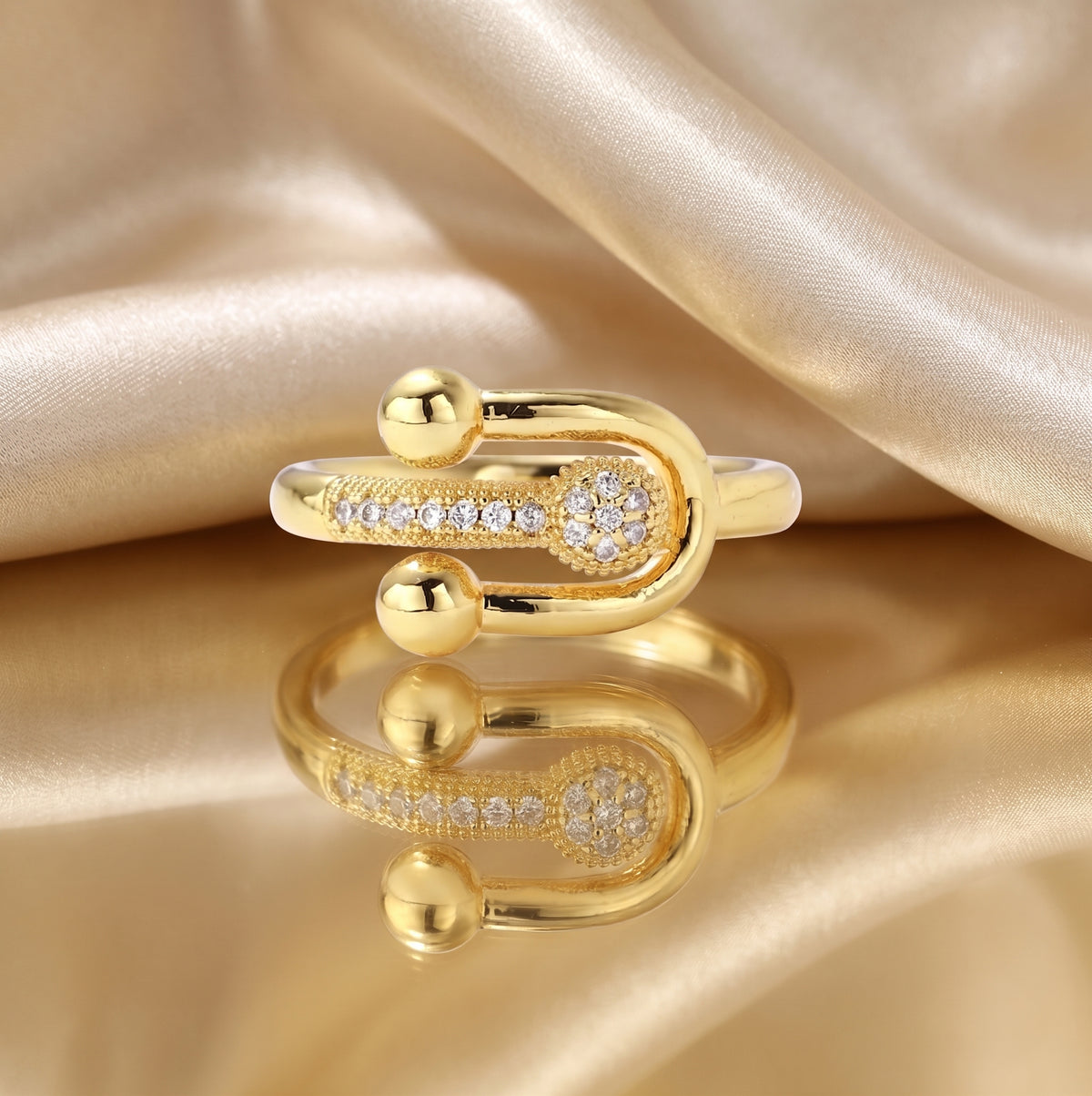 Iris Ring